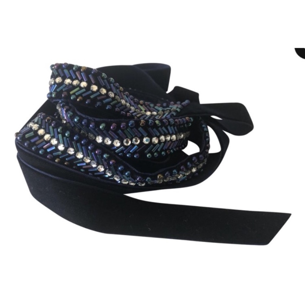 Blue velvet beaded tie belt NWOT